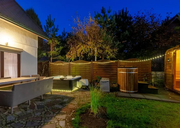 Dom wakacyjny Haus Claudia *